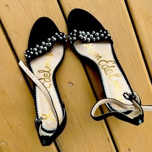 Size 9.5 Sam Edelman Yaro Block Heeled Sandal - black with silver studs